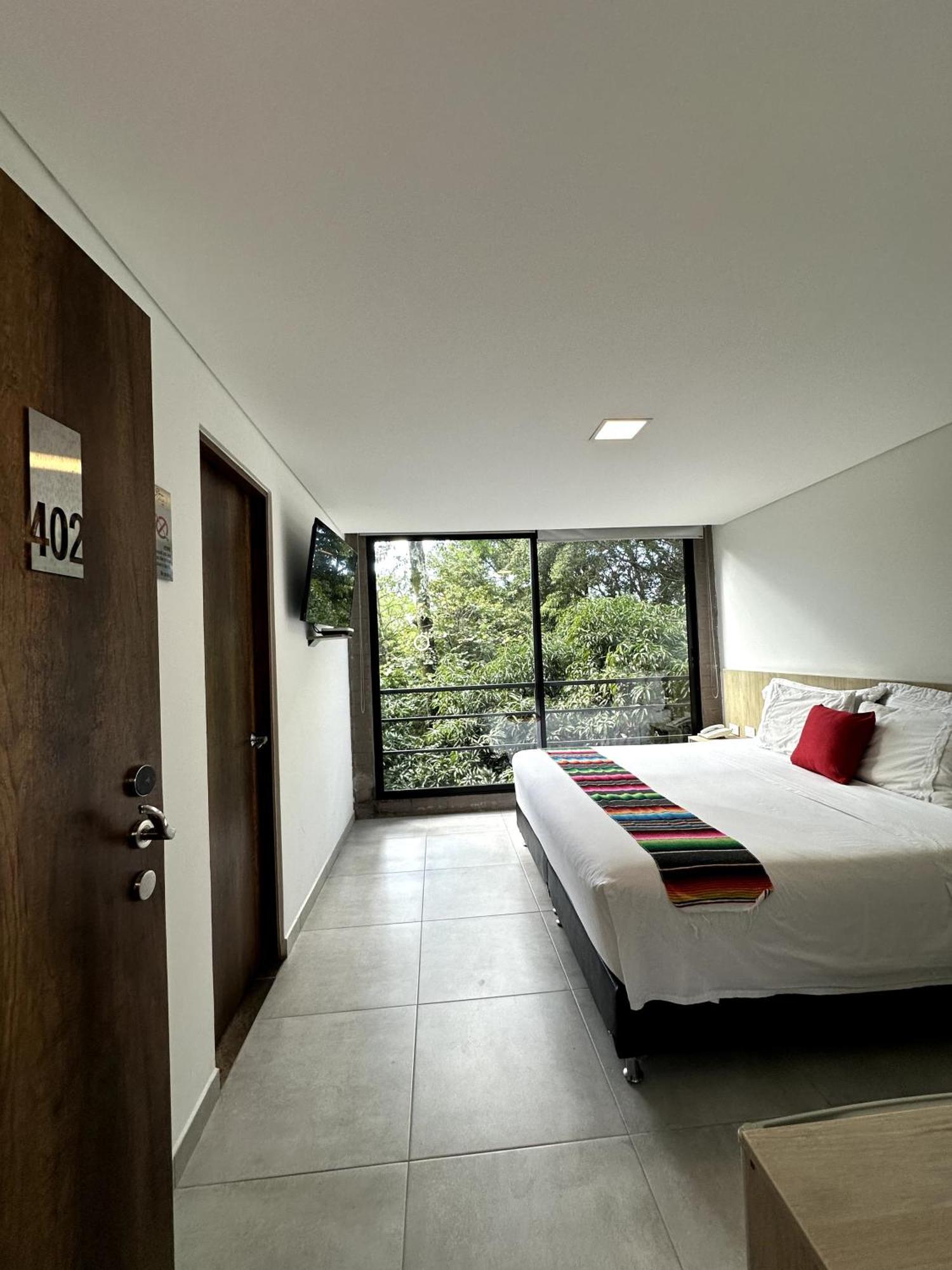 Hotel Zona Verde Μεντεγίν Εξωτερικό φωτογραφία