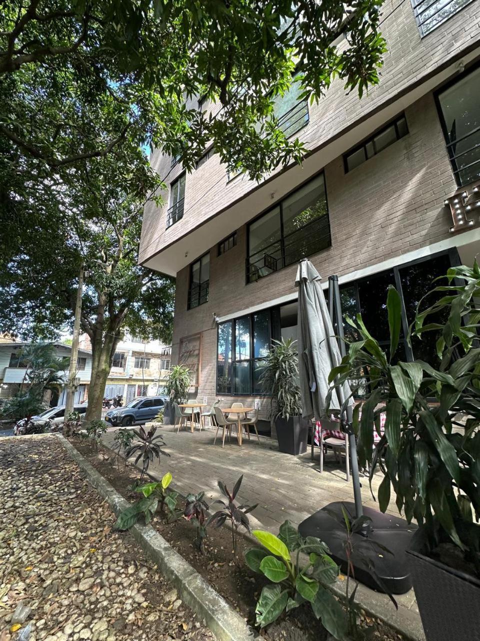 Hotel Zona Verde Μεντεγίν Εξωτερικό φωτογραφία