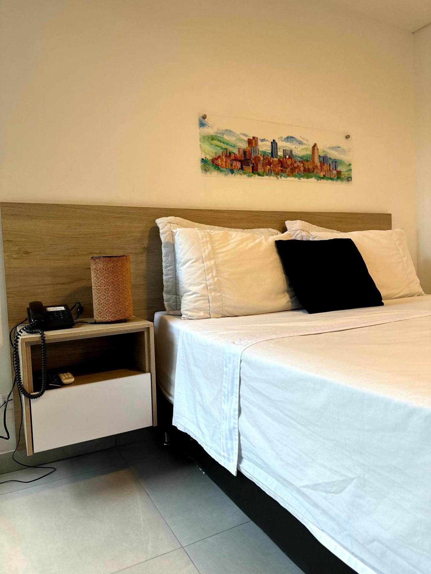 Hotel Zona Verde Μεντεγίν Εξωτερικό φωτογραφία