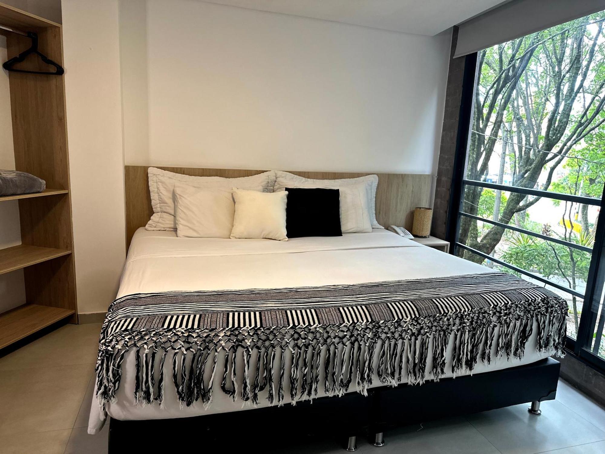 Hotel Zona Verde Μεντεγίν Εξωτερικό φωτογραφία