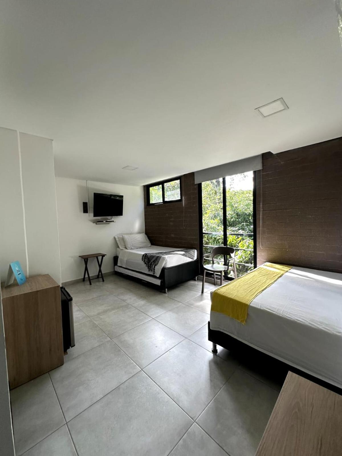 Hotel Zona Verde Μεντεγίν Εξωτερικό φωτογραφία
