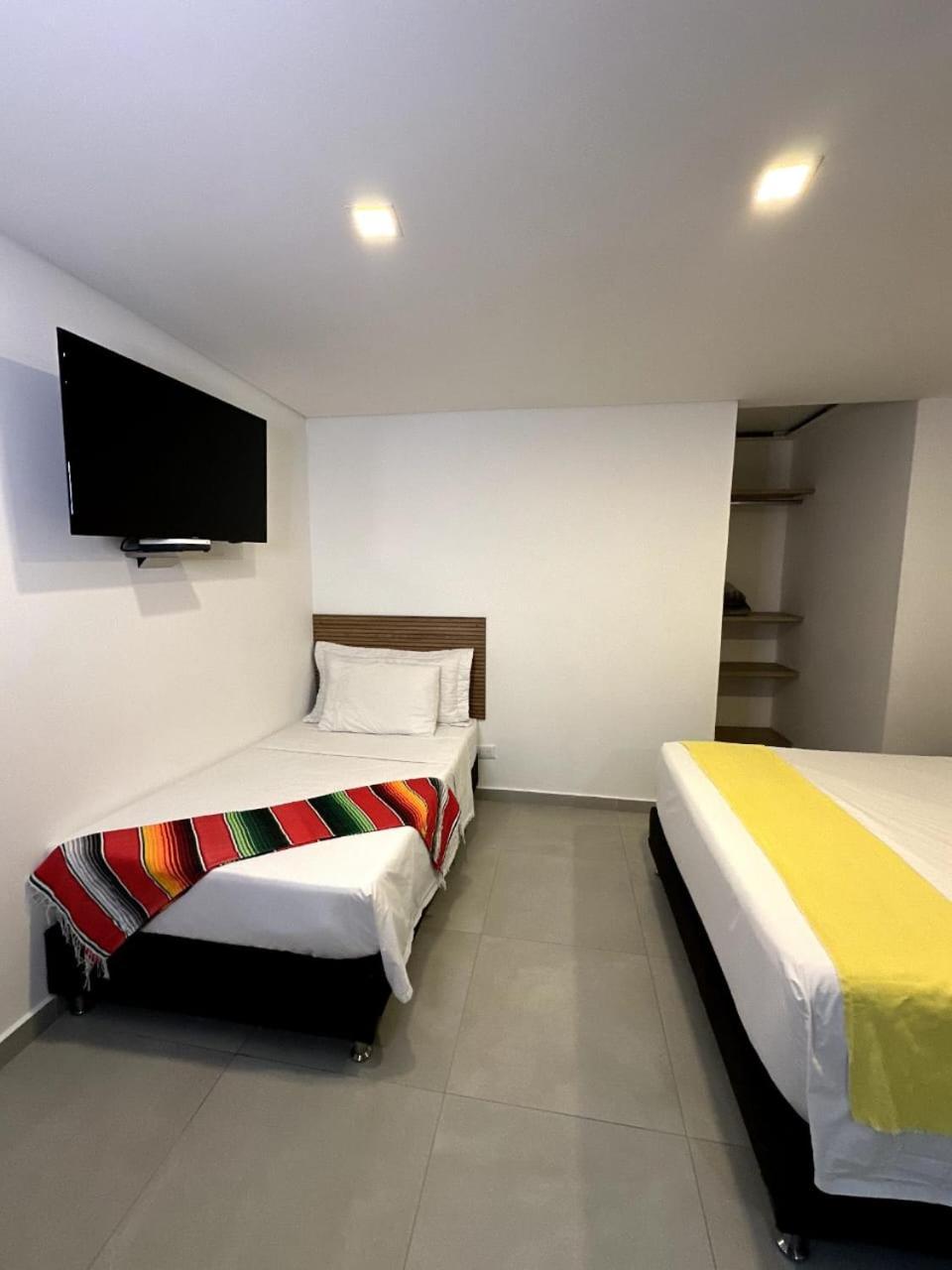 Hotel Zona Verde Μεντεγίν Εξωτερικό φωτογραφία
