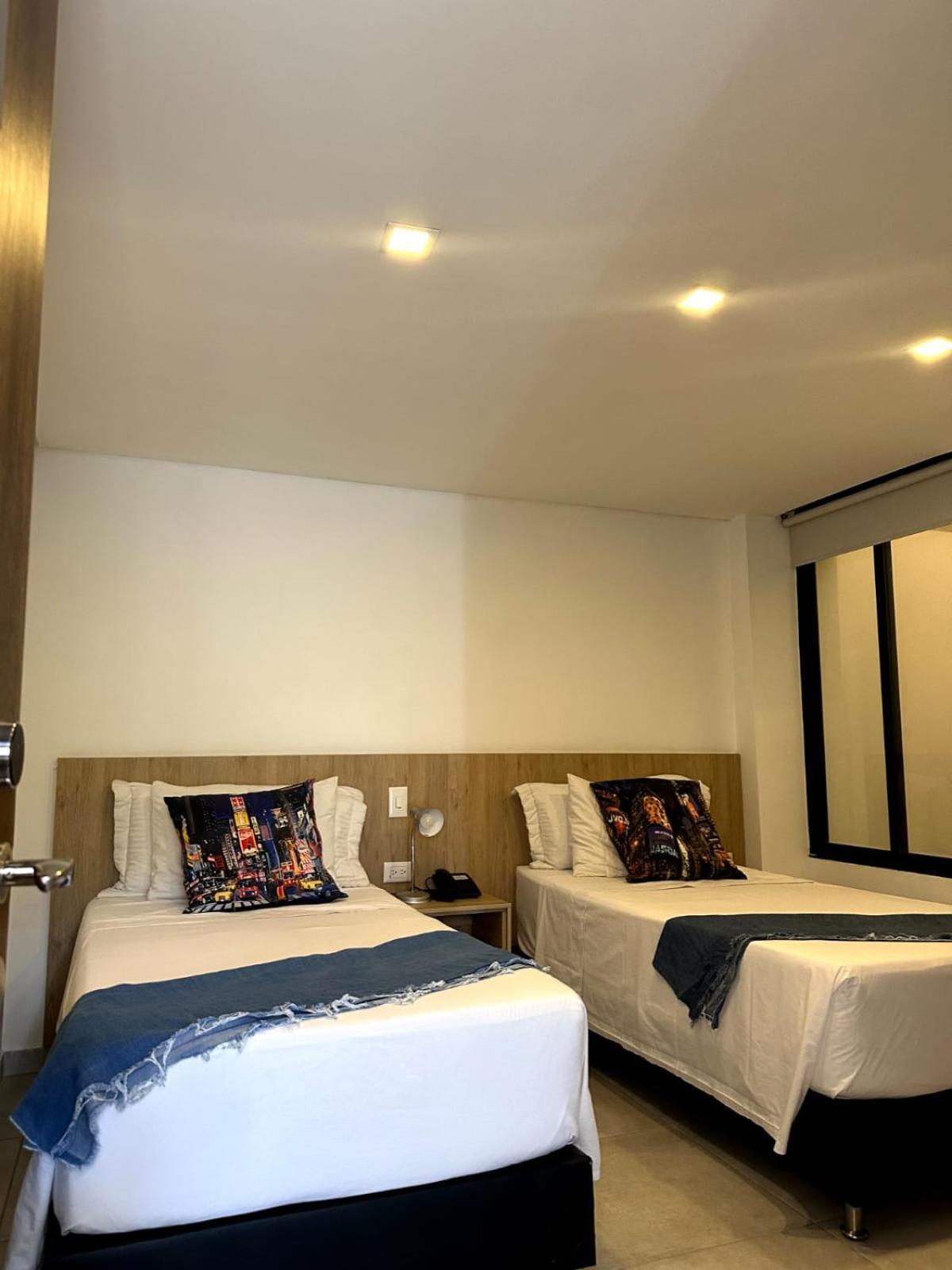 Hotel Zona Verde Μεντεγίν Εξωτερικό φωτογραφία